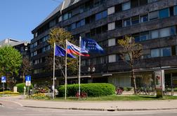 "Država ni pripravljena zagotavljati dovolj denarja"