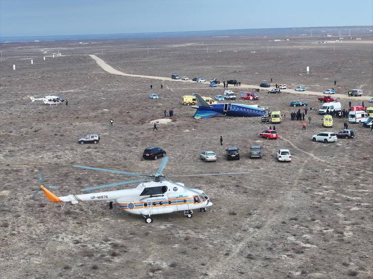 strmoglavljenje, letalo, Kazahstan | Foto: Reuters