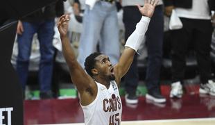Festival domačih zmag v NBA: Boston in Cleveland podvojila prednost, Houston izenačil