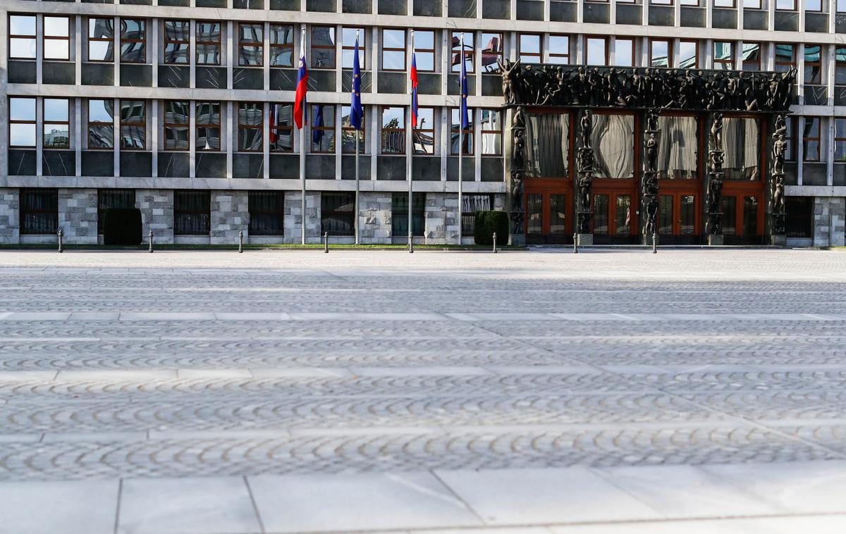 Državni zbor RS | V okviru glasovanj bo DZ odločal o predlogih zakonov, obravnavanih od srede do danes.  | Foto STA