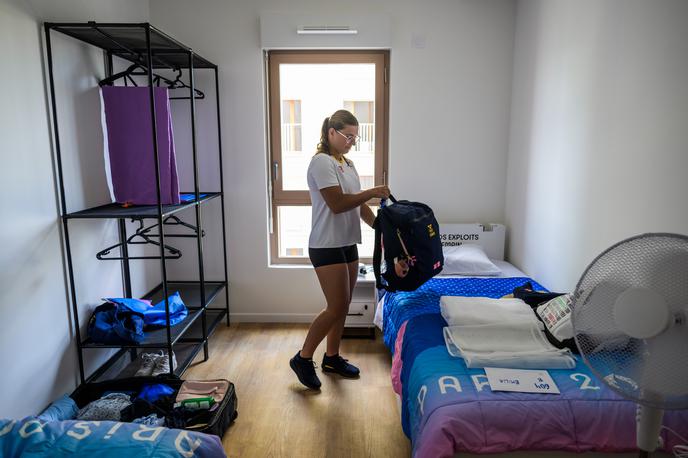 olimpijska vas olimpijska soba Pariz 2024 | Pohištvo iz olimpijske vasi v Parizu bodo namenili socialno ogroženim družinam. | Foto Reuters