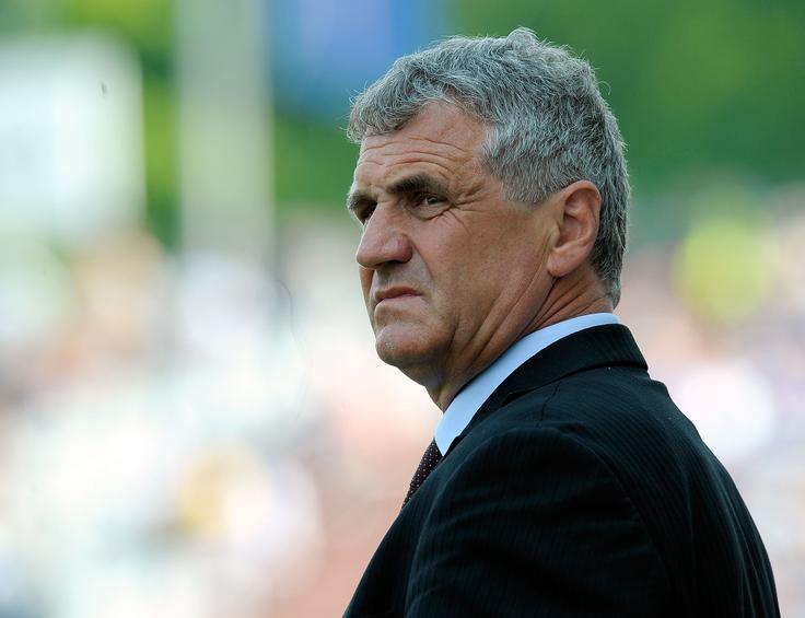 Bojan Prašnikar, prvi slovenski trener, ki je popeljal Maribor v ligo prvakov, je leta 2002 doživel nepričakovano razočaranje na Cipru. | Foto: Reuters